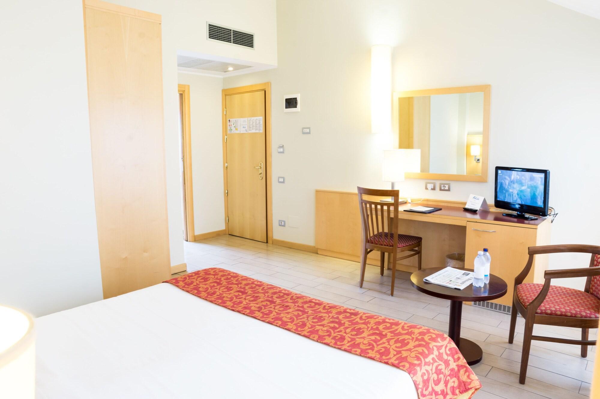 Mokinba Hotels Cristallo Milano Eksteriør bilde